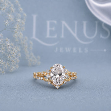 Oval Cut Moissanite Bridal Set – Gold Floral Vintage Engagement Ring